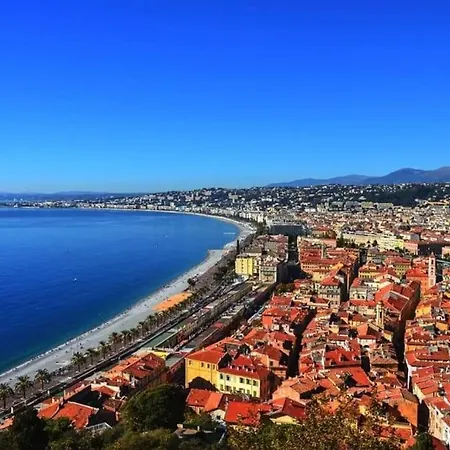 Tres Joli Situe Dans Le Centre De * Nizza